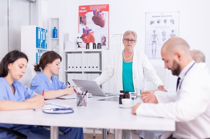 Secrétaire assistant médico administratif - rncp40800 - niveau iv